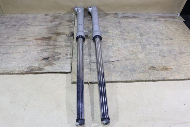 フロントフォーク Y306-24