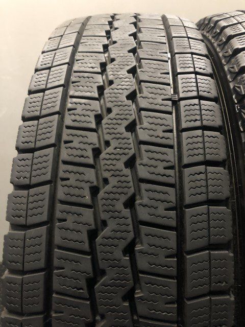 DUNLOP WINTER MAXX SV01 195/80R15 107/105N LT 15インチ スタッドレス 4本 21年製 ハイエース キャラバン等　(KTO097)