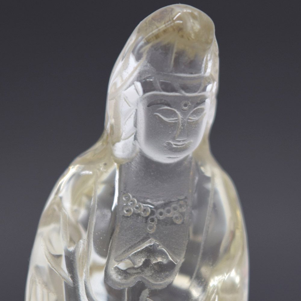 仏像彫刻 天然石製 シトリン 黄水晶 観音菩薩 台座付き 13cm - メルカリ