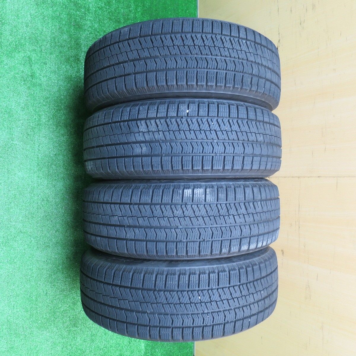 バリ溝 22年 キレイ 9.5分 スタッドレス 215|60R17 ブリヂストン ブリザック VRX2 WAREN ヴァーレン 17インチ PCD114.3|5H 5101401NJス FFCRYSTALESIA_COM