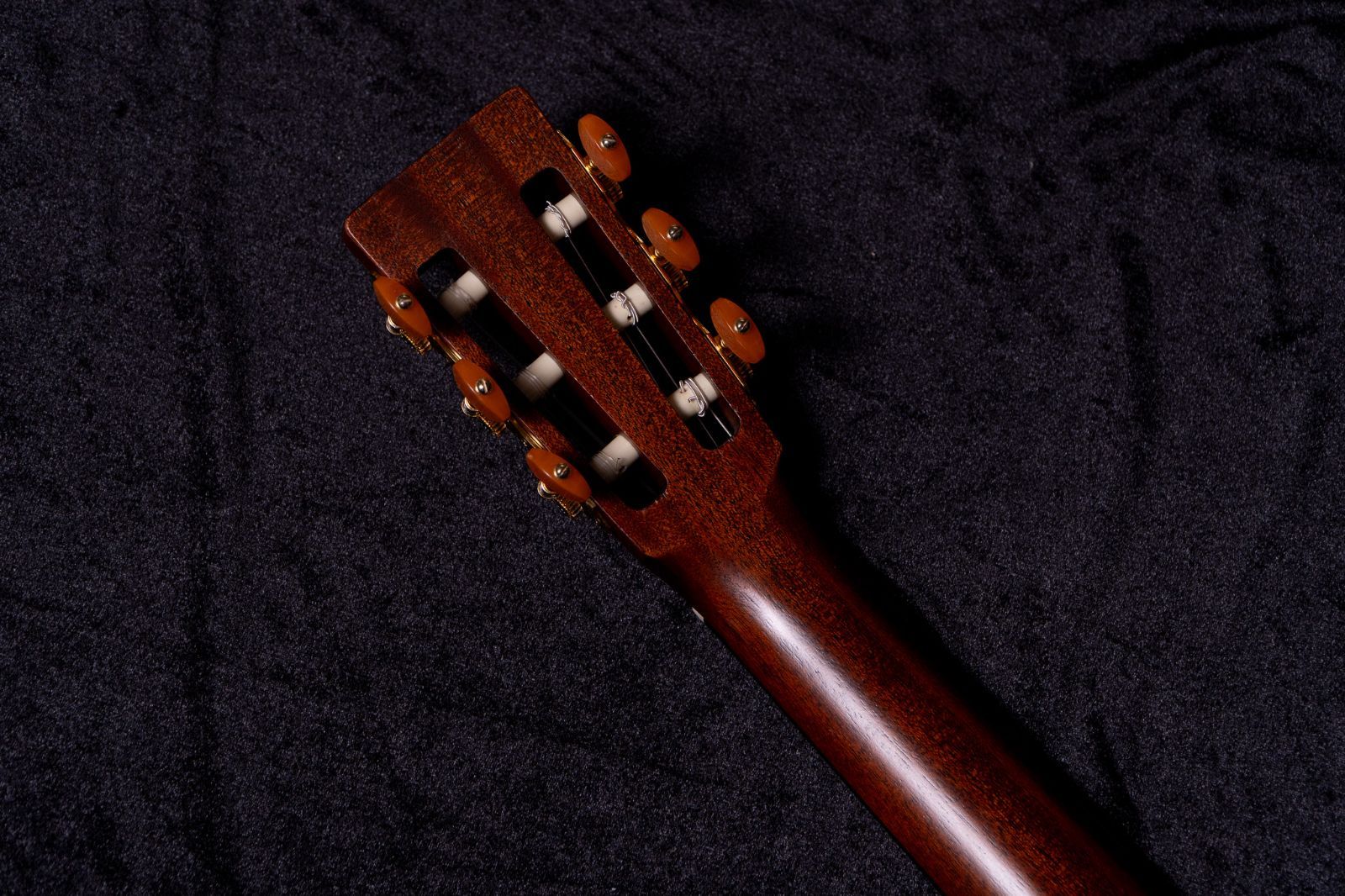 Nylon 2720276