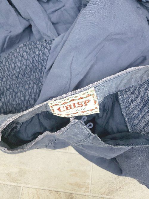 https://assets.mercari-shops-static.com/-/large/plain/THpAKgydTKo6kWjxqRaj27.jpg@jpg
