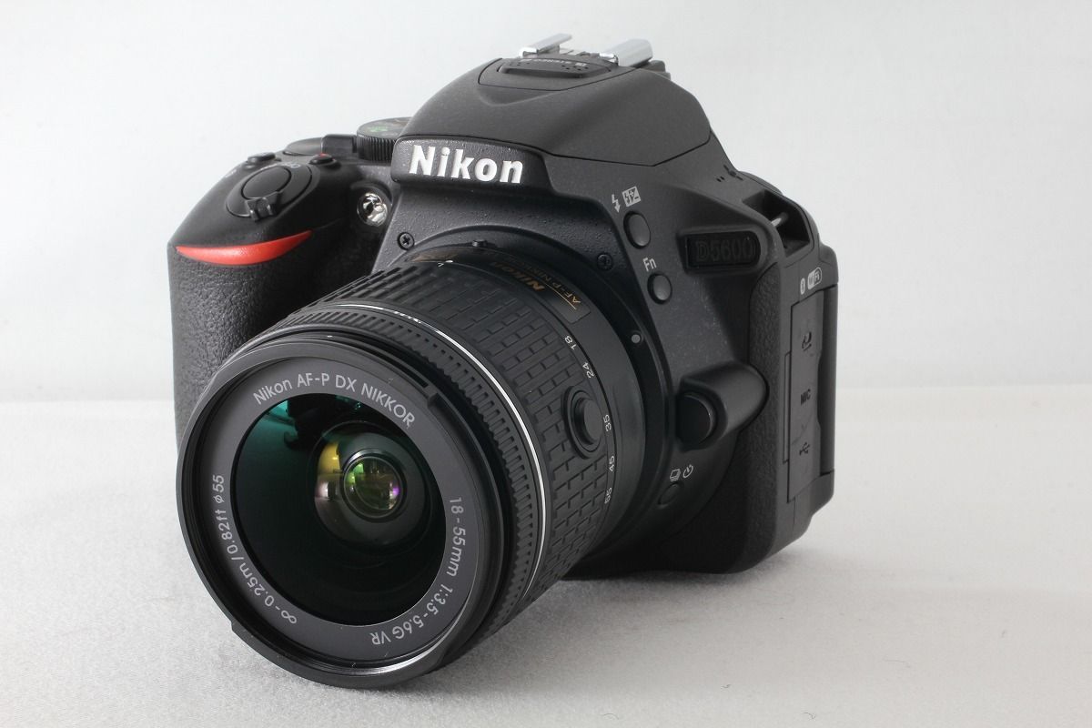 ニコン Nikon D5600 AF-P 18-55 VR レンズキット ブラック 僅か4212ショット 付属品満載 元箱◇45494 - メルカリ