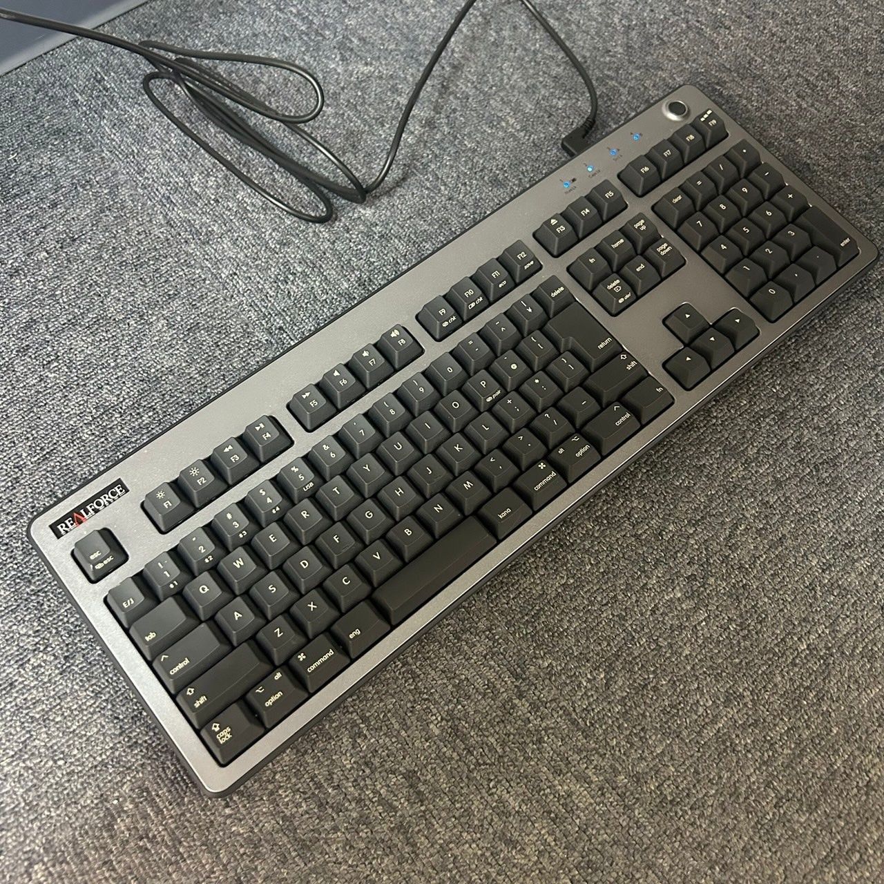 東プレ REALFORCE R3 キーボード Mac配列 R3HE11 ダークシルバー 東プレ REALFORCE R3 キーボード Mac配列 R3HE11 ダークシルバー