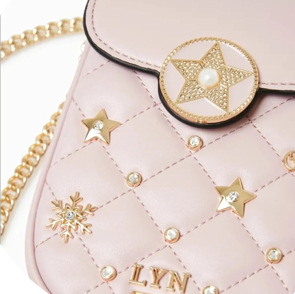 LYN】スマホポーチ Lil Star Mobile Pocket Wallet On Chain - タイ