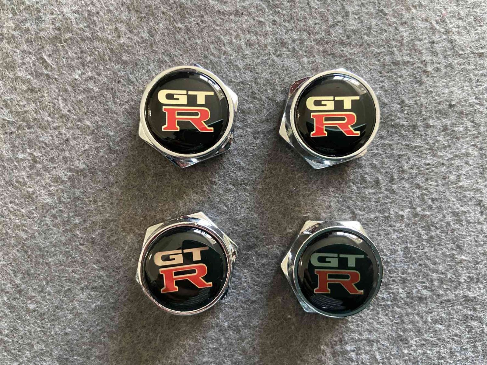 GTR 日産 ナンバープレート 盗難防止ネジ ステンレスボルト 4個セット sky自動車内装ショップ メルカリ
