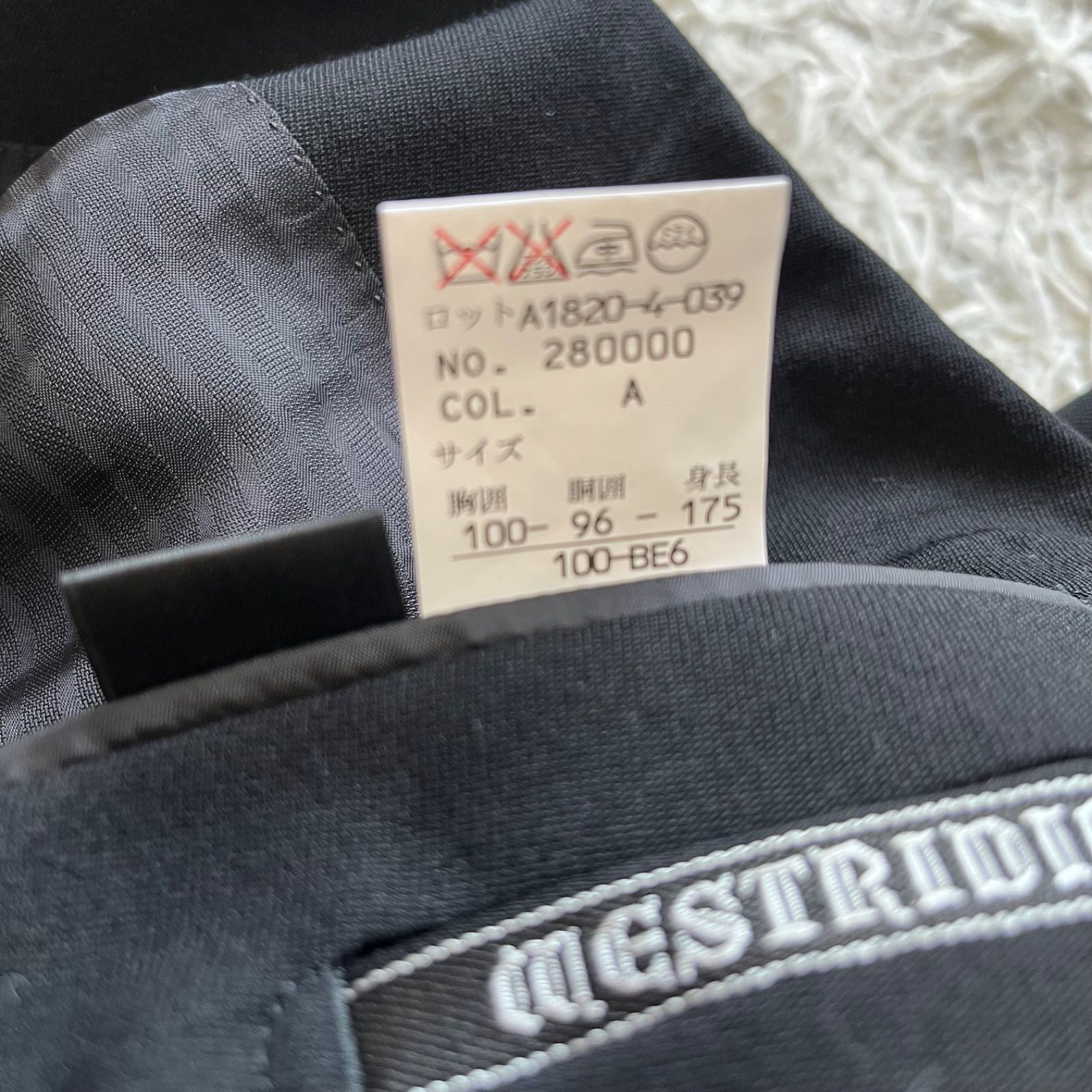 ブラック メンズ