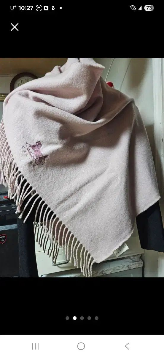 Celine セリーヌ ワゴン ロゴ ピンク マフラー