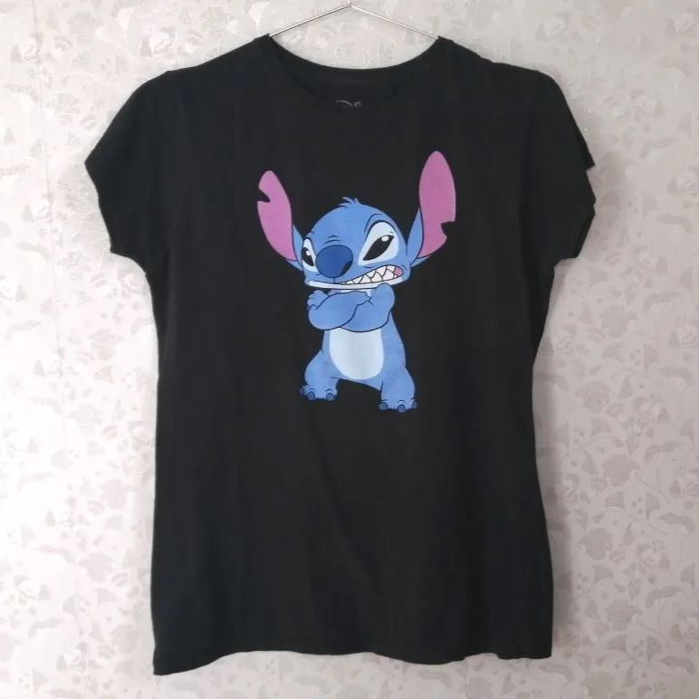P0018【グレーMサイズ】ディズニー公式　スティッチ　Tシャツ P0018【グレーMサイズ】ディズニー公式 スティッチ Tシャツ