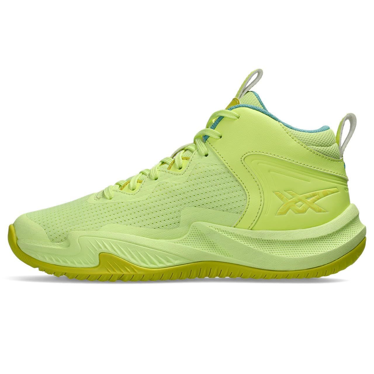 バスケットボールシューズ