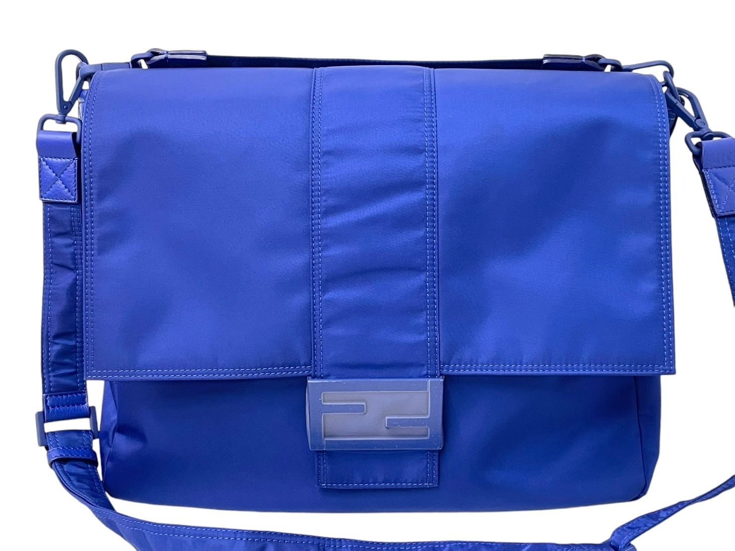 【FENDI】バゲット ラージ メッセンジャー バッグ 新品未使用 FENDI フェンディ 2WAYショルダーバッグ バゲット