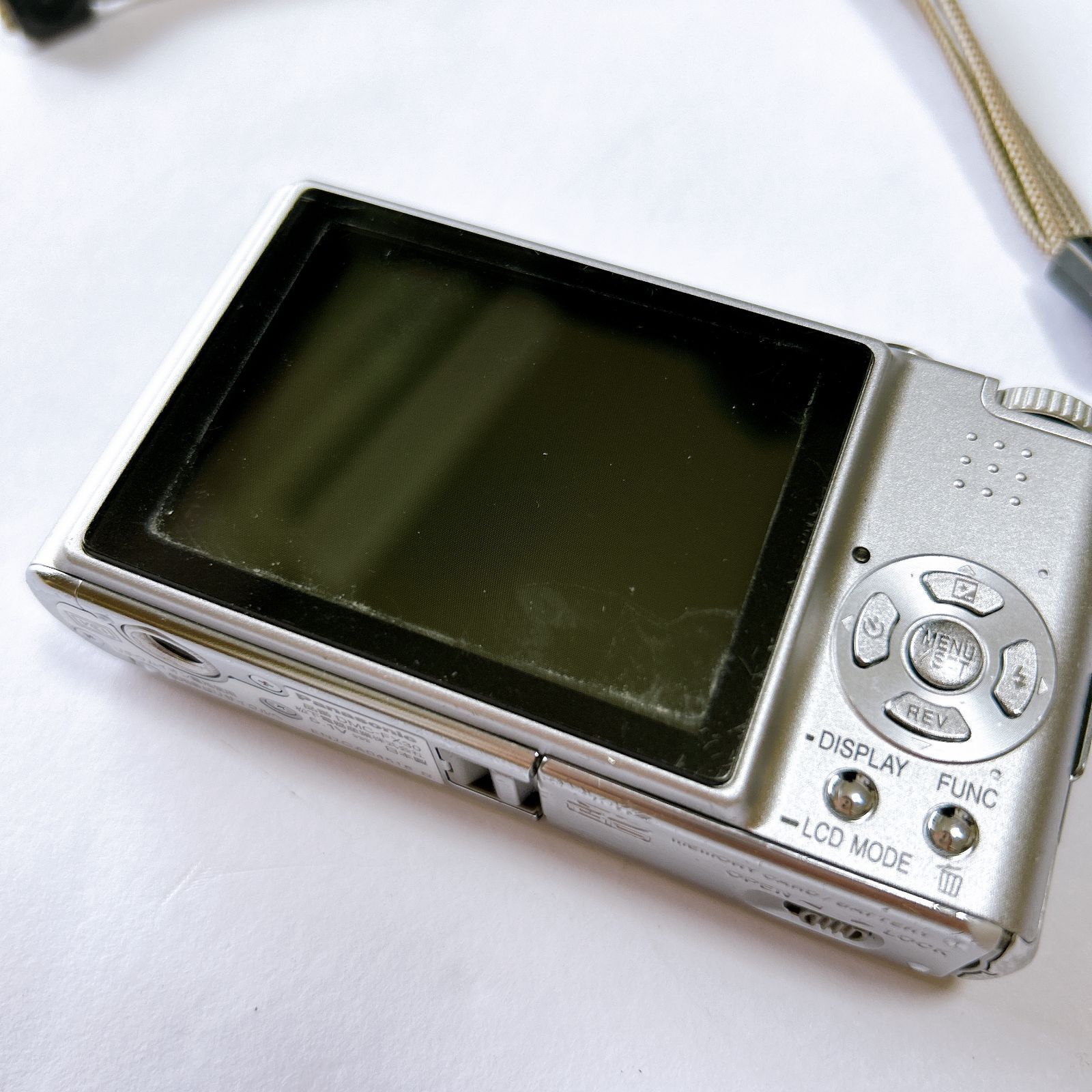 パナソニック LUMIX DMC FX30 デジカメ シルバー デジタルカメラ