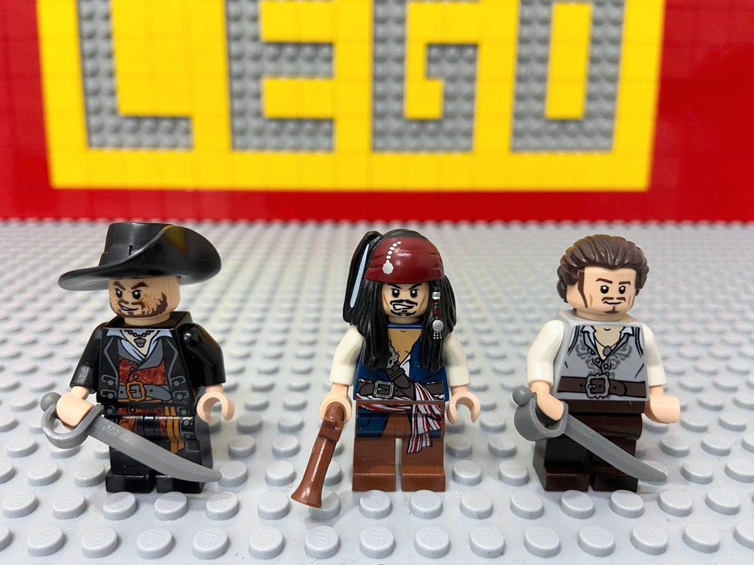 レゴ互換 ミニフィグ 8体セット パイレーツオブカリビアンのキャラクター 1 レゴ 互換 ミニフィグ パイレーツ・オブ・カリビアン 8体