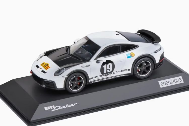 スパーク 1/43 ポルシェ 911 992 ダカール #19 ラリー 1971 デザインパッケージ Spark Dakar Rallye design package WAP0209110R60Y