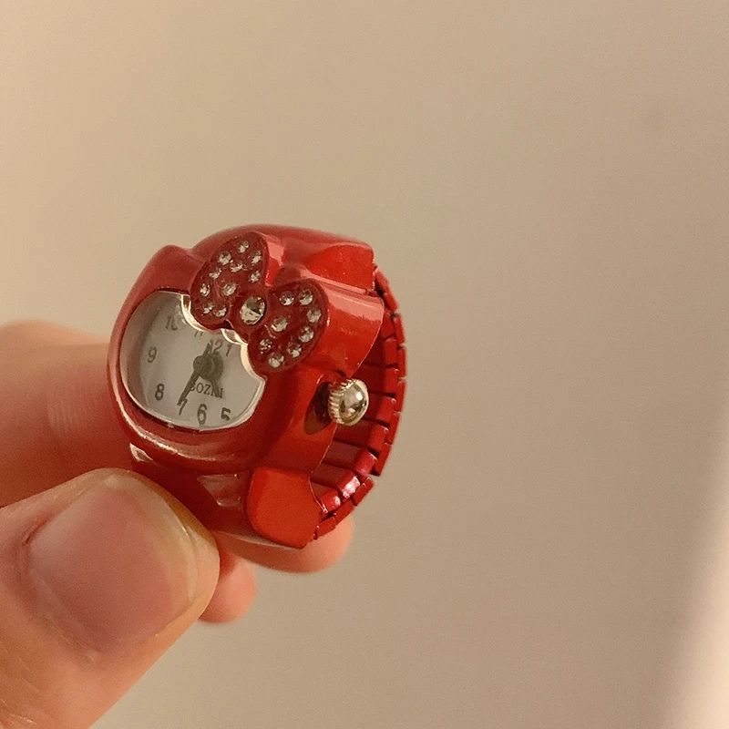 ヴィンテージ キティ kitty 腕時計 ブレスレット ラインストーン サンリオ - キティ腕時計 パヴェ風 ラインストーンの通販 by