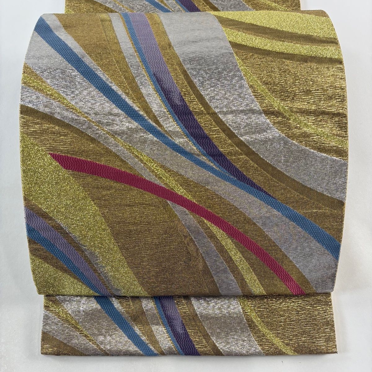 袋帯 秀品 振袖向き 幾何学 金糸 箔 金色 六通 正絹