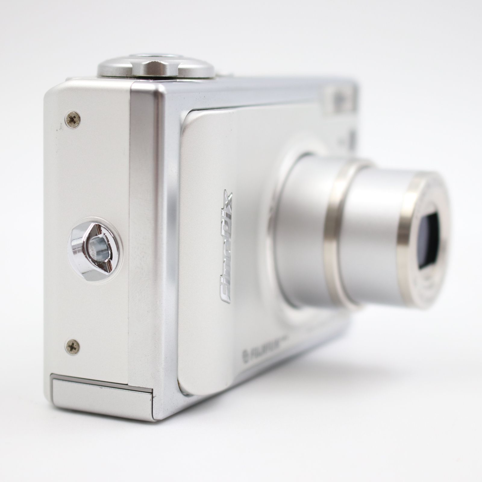 □極上品□ FUJIFILM FinePix F10 シルバー コンパクトデジタル