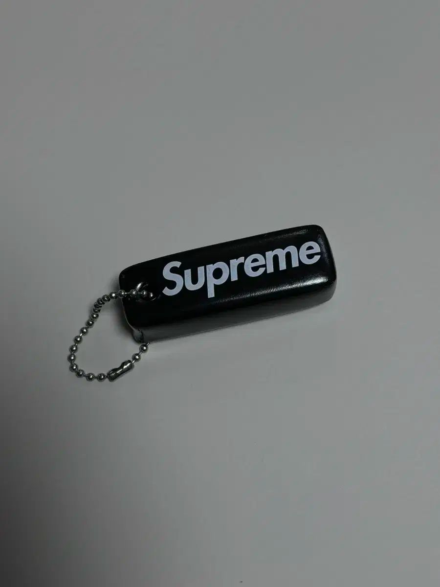 【雷市場（ポンジャン）商品韓国直送】Supreme(シュプリーム) キーリング ブラック