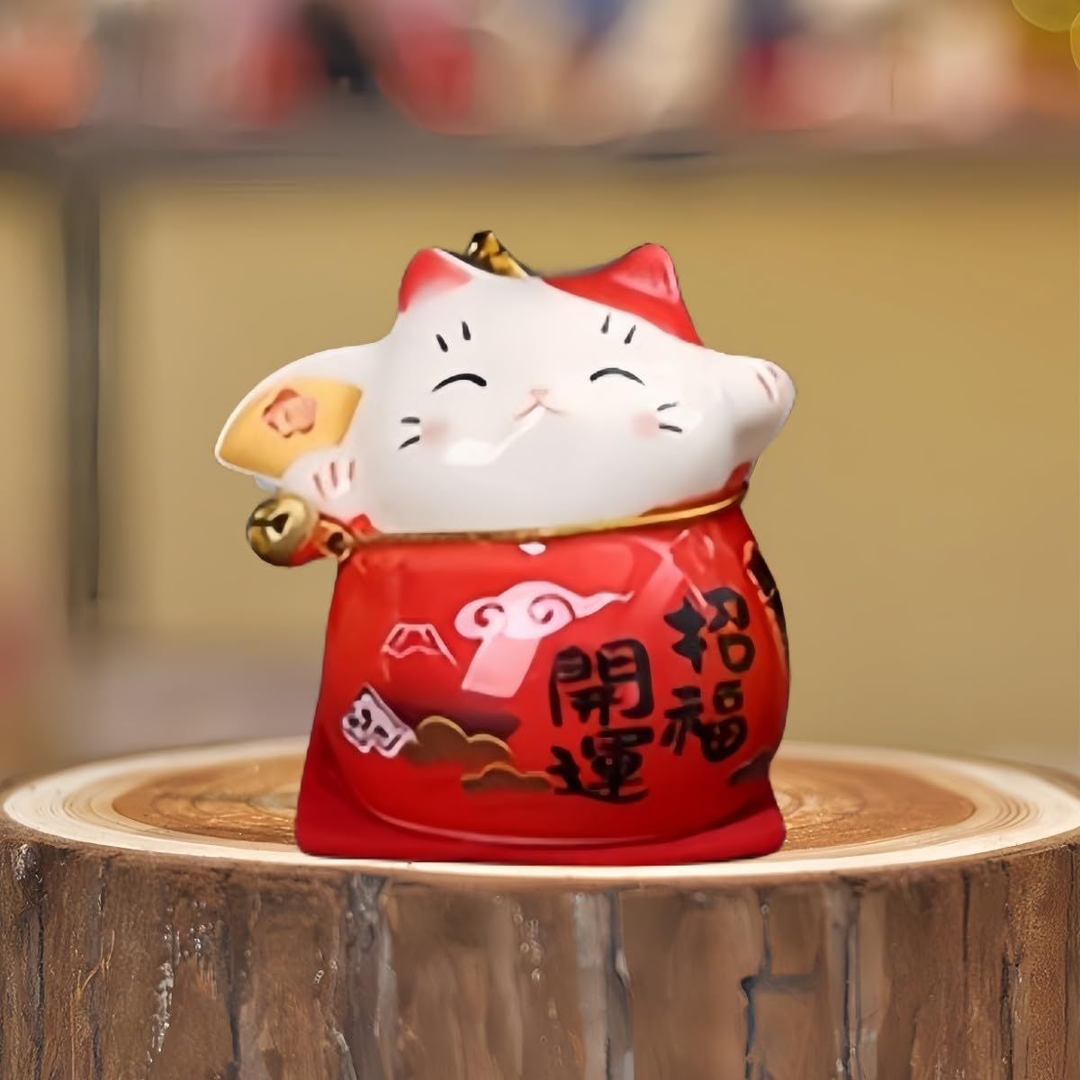 Amazon.co.jp: 招き猫 置物 車 飾り 癒し 気 開運 福を招く 商売