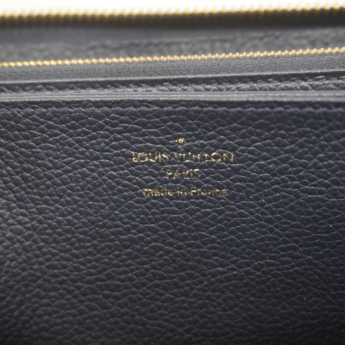 アンプラント ジッピーウォレット