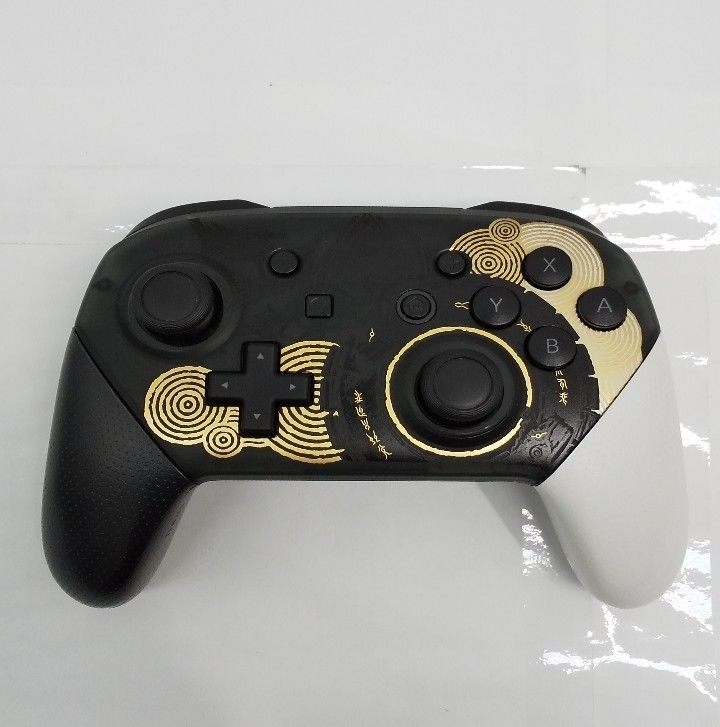 Nintendo Switch プロコン ゼルダの伝説 エディション HAC-A