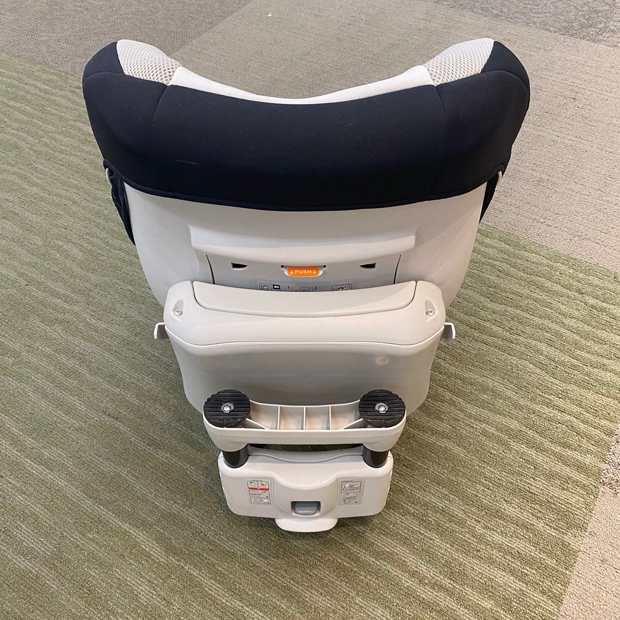 エールベベ 360度回転クルットNTプレミアム◇新生児～片手で回転