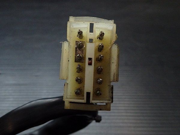 スイッチボックス 右