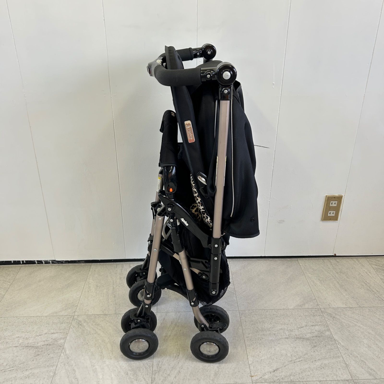 aprica アップリカ ベビーカー カプリル レオパード 豹柄