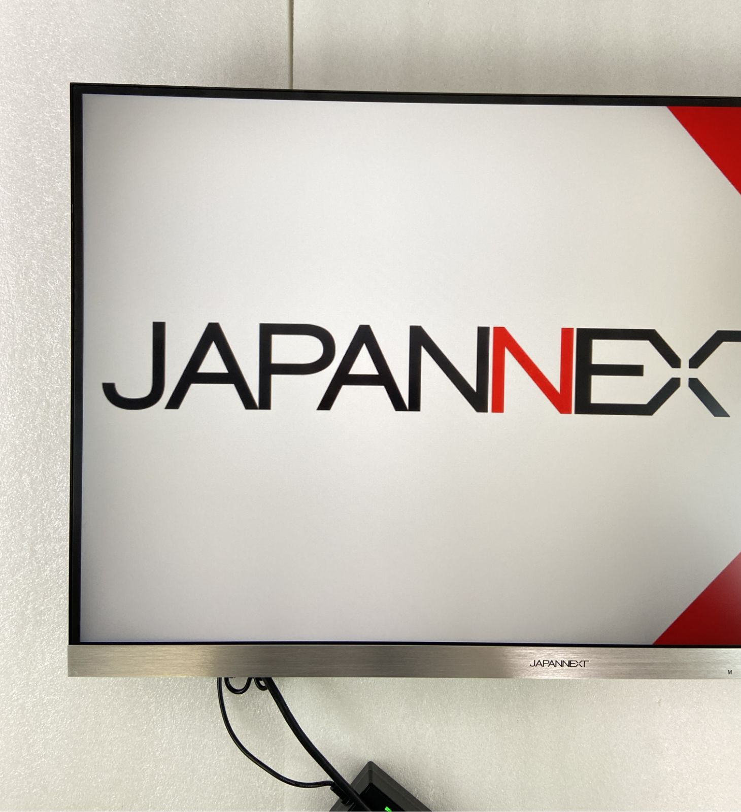 JAPANNEXT 32インチ 4K液晶ディスプレイ HDR対応 JN-IPS320FLUHDR-N フレームレス　HDMI DP PIP/PBP対応　4589511173237lo