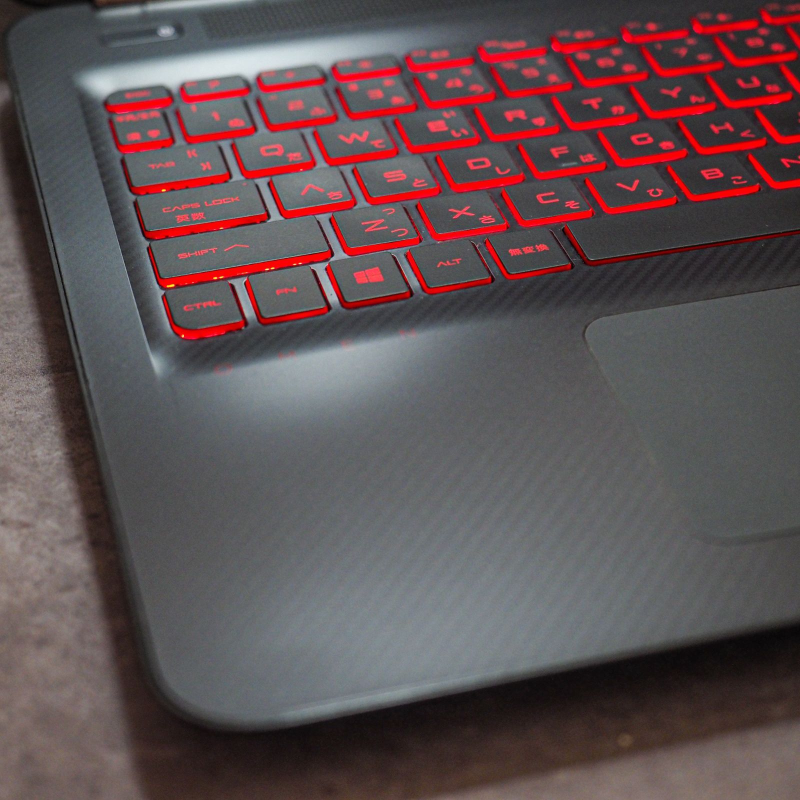 HP Omen ゲーミングノート、UHD(4K) 3840×2160、16GBメモリ、1TB + 
