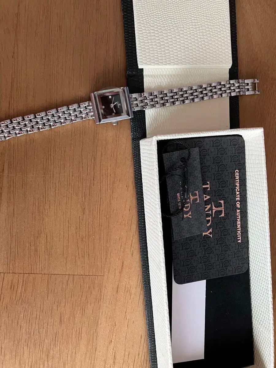 レーディス メタルウォッチ