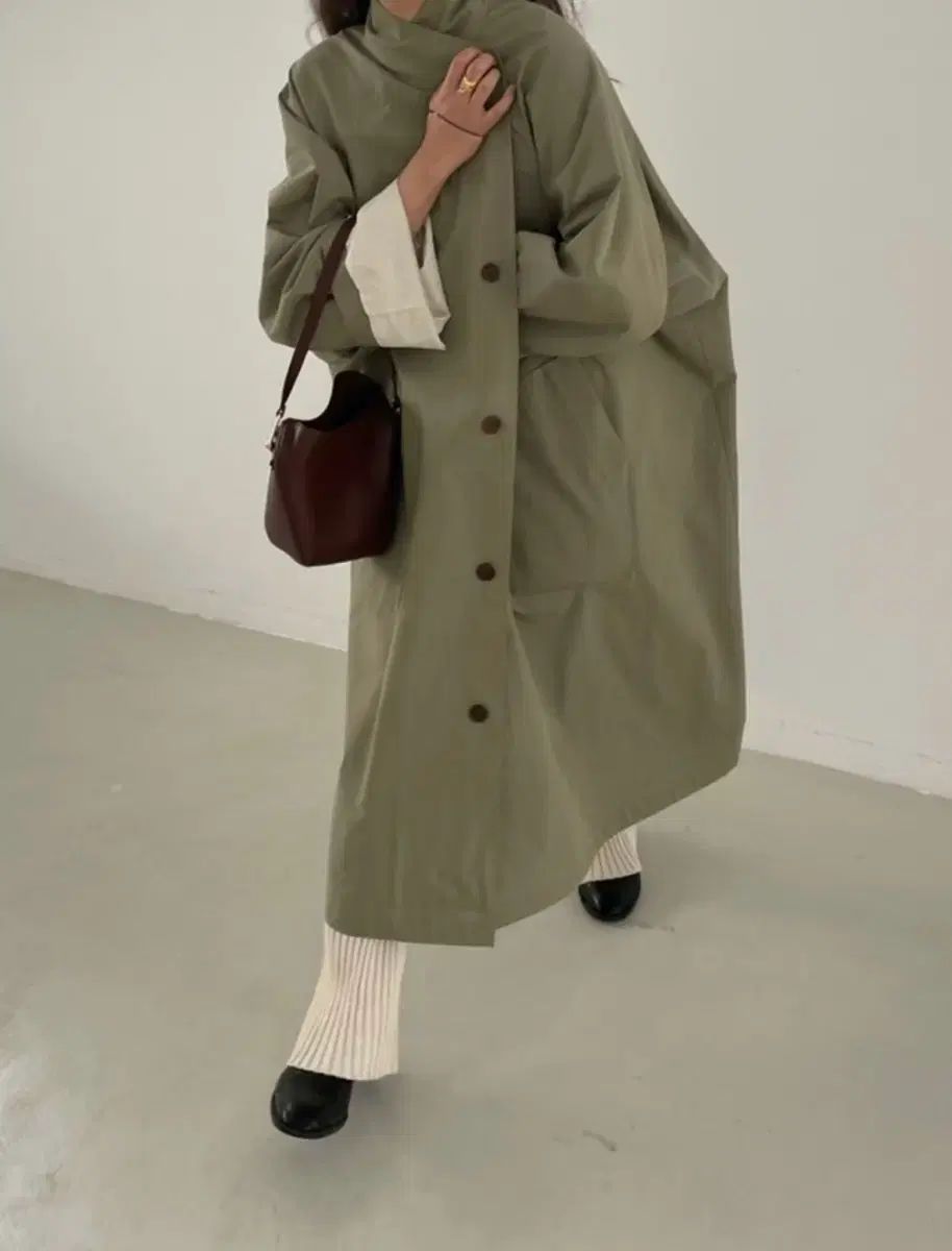 エートス カーキ