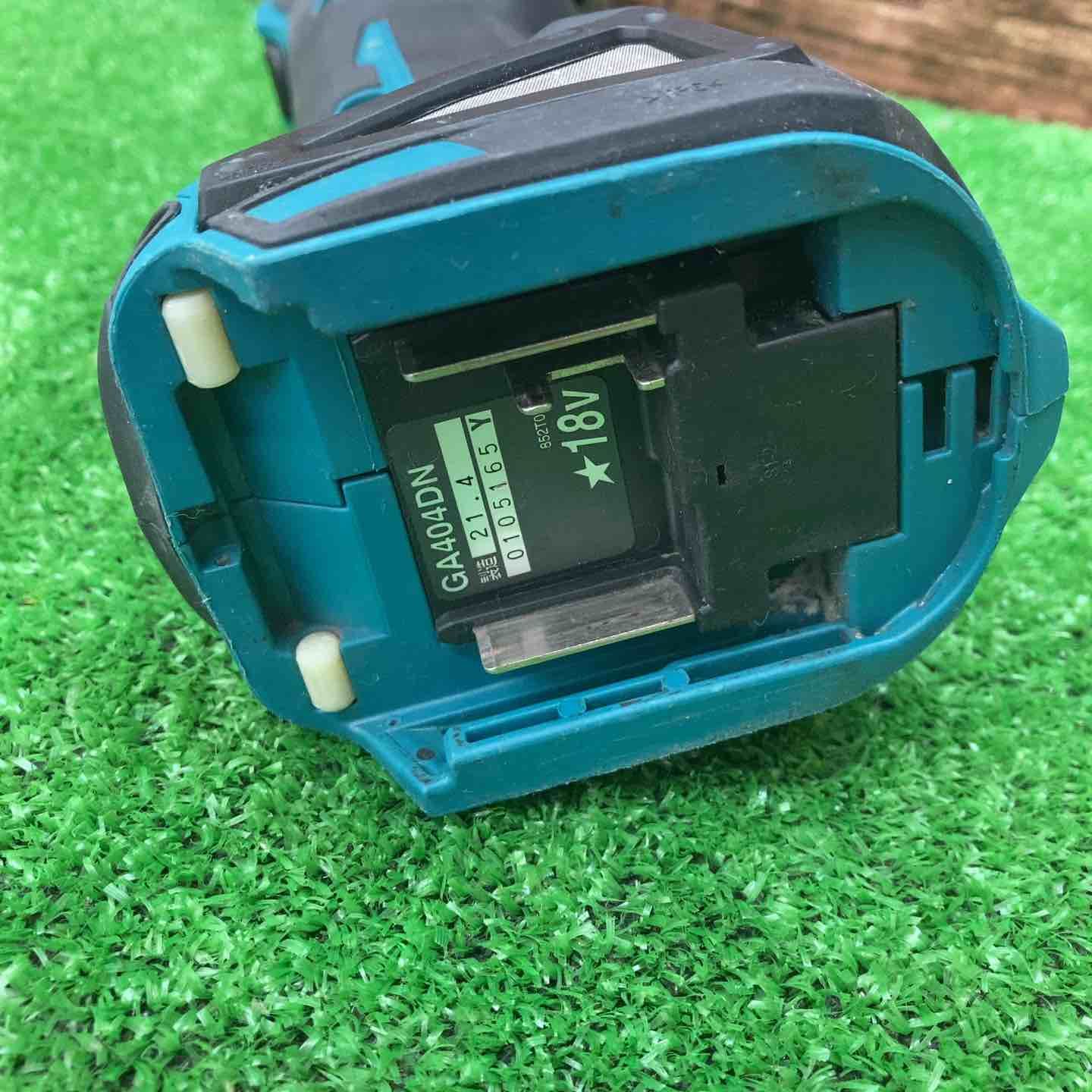 makita 100mmコードレスディスクグラインダ