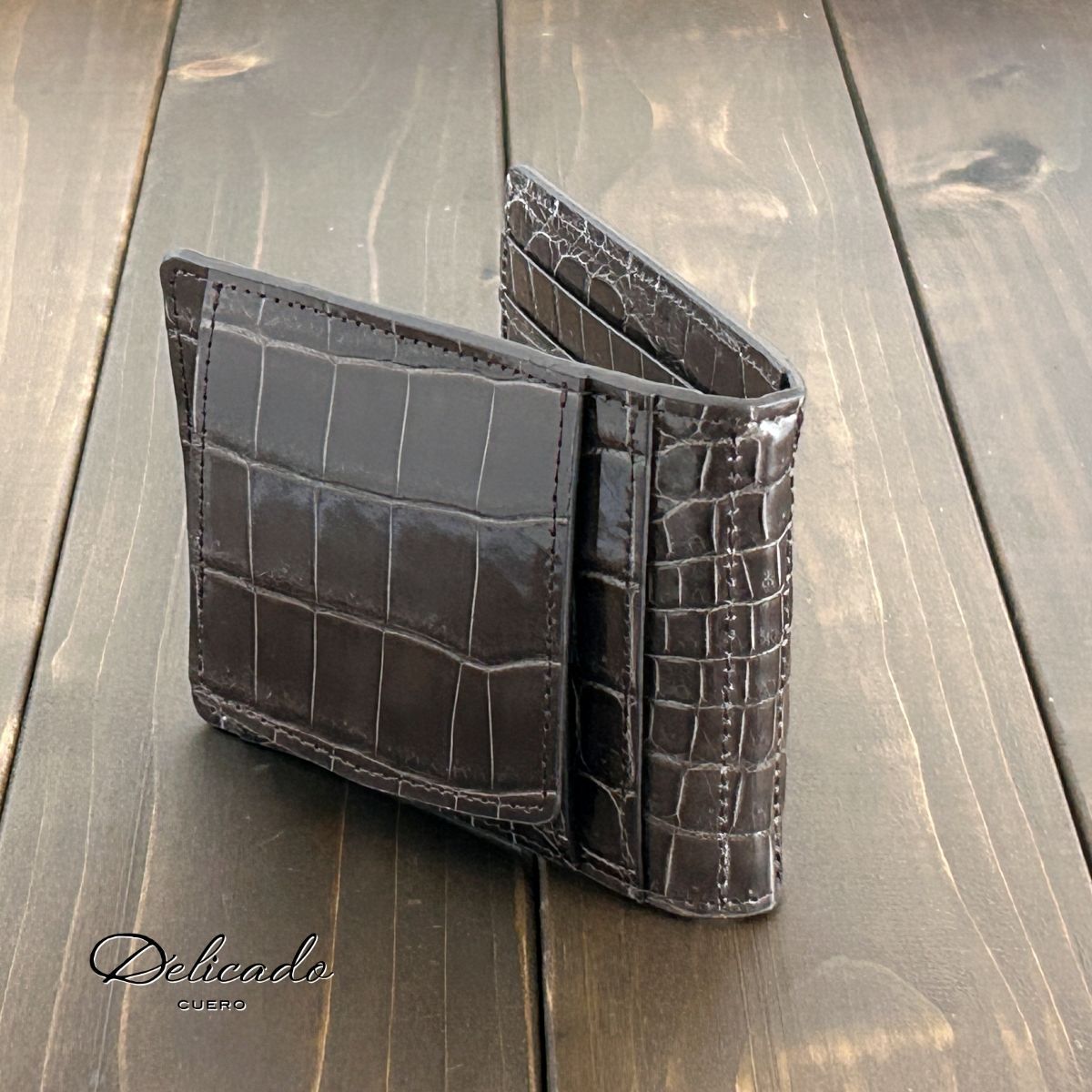 スモール クロコダイル マネークリップ 無双 メンズ ブランド 財布 日本製 薄い キャッシュレス ワニ革 ジャケット 極薄 レザー 革 ギフト ラッピング vinacreations] クロコダイル 無双財布 メンズ グリーン ワニ革 二つ折り財布 男性用 RFIDブロッキング 折り畳 [  vinacreations] グリーン マネークリップ 無双財布 二つ折り財布 クロコダイル革 カードケース 薄型 メンズ ワニ革 札入れ 折りたたみ  男性用