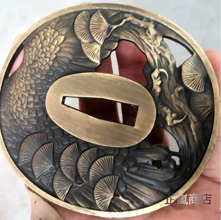 刀鍔　綱の図　鉄製　金工品　細工　職人作　日本刀装具　鍔　つば　刀剣美術 楽天市場】刀鍔 綱の図 鉄製 金工品 細工 職人作 日本刀装具