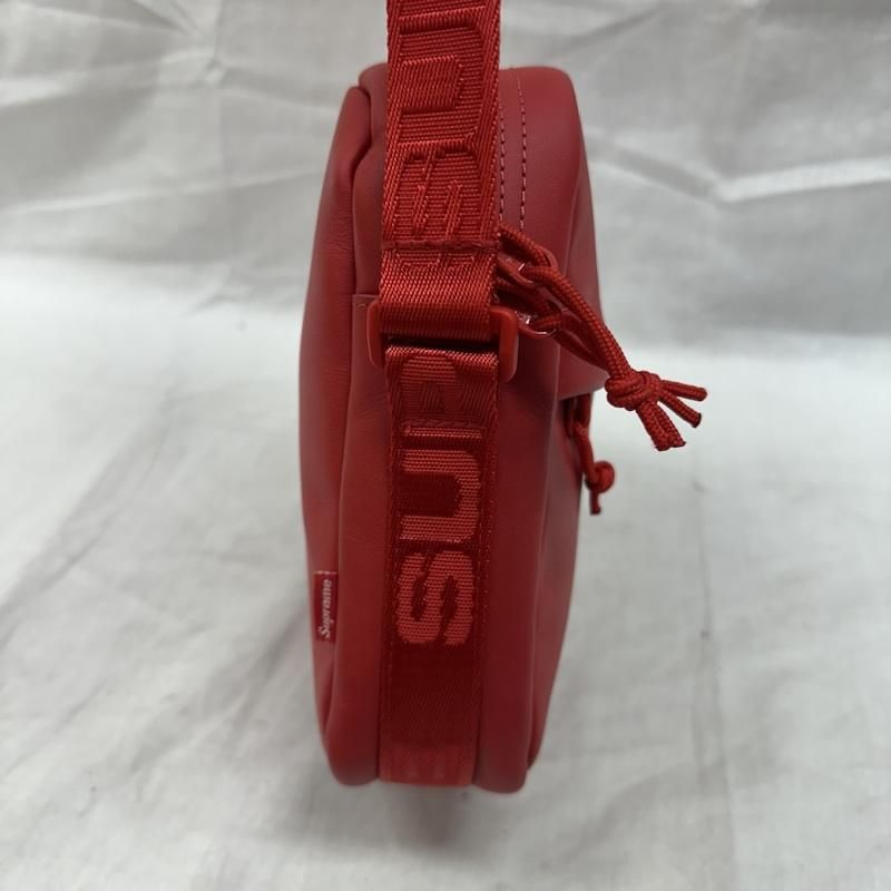 Supreme シュプリーム ショルダーバッグ Leather Shoulder Bag Supreme シュプリーム ショルダーバッグ Leather Shoulder Bag