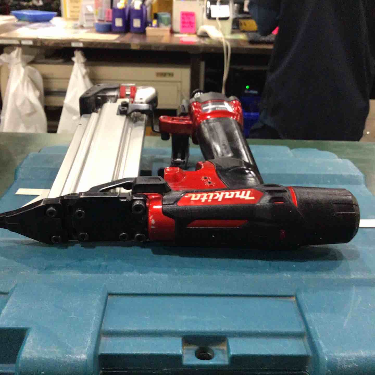 マキタ makita