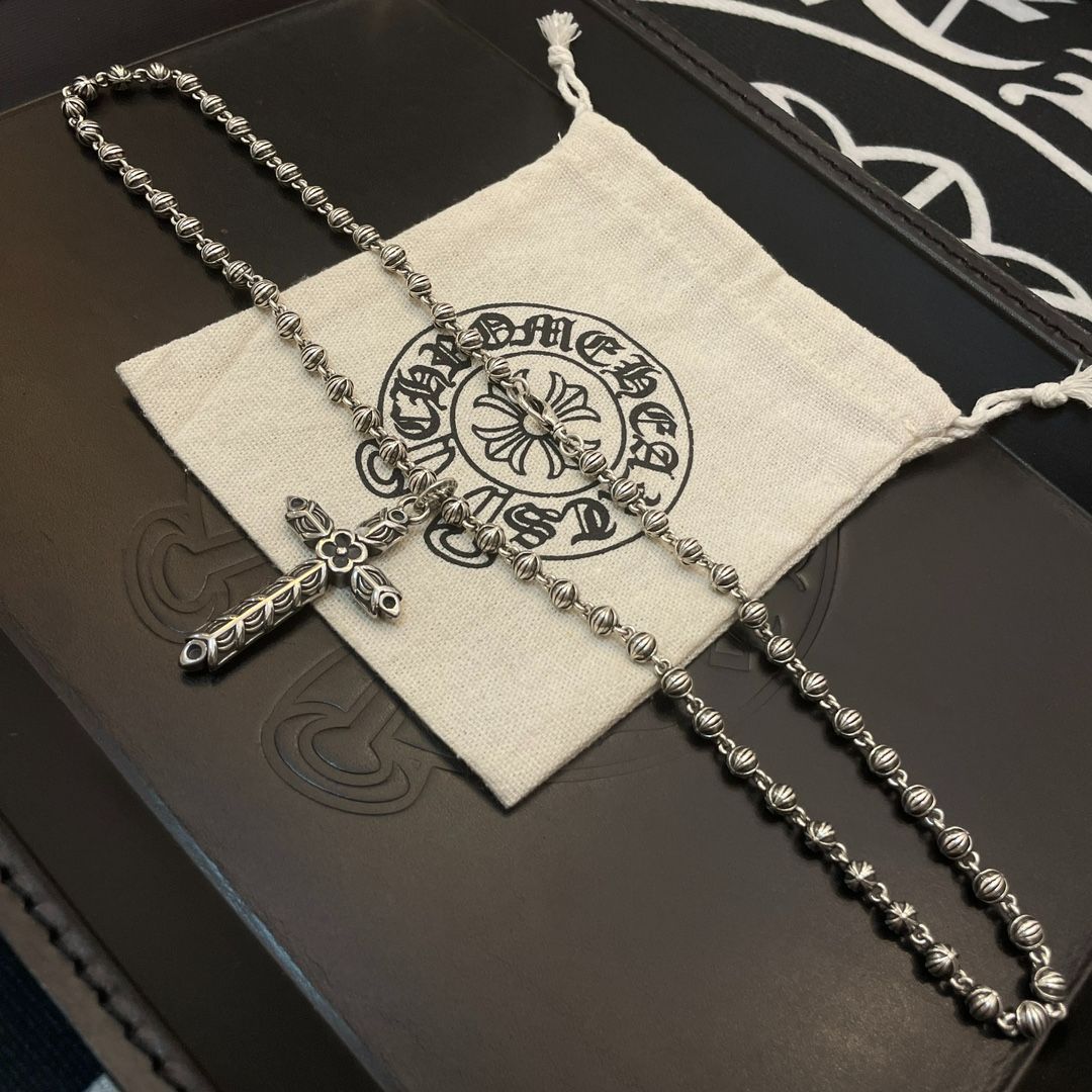 Chrome Hearts（クロムハーツ）シルバー　ネックレス　十字架