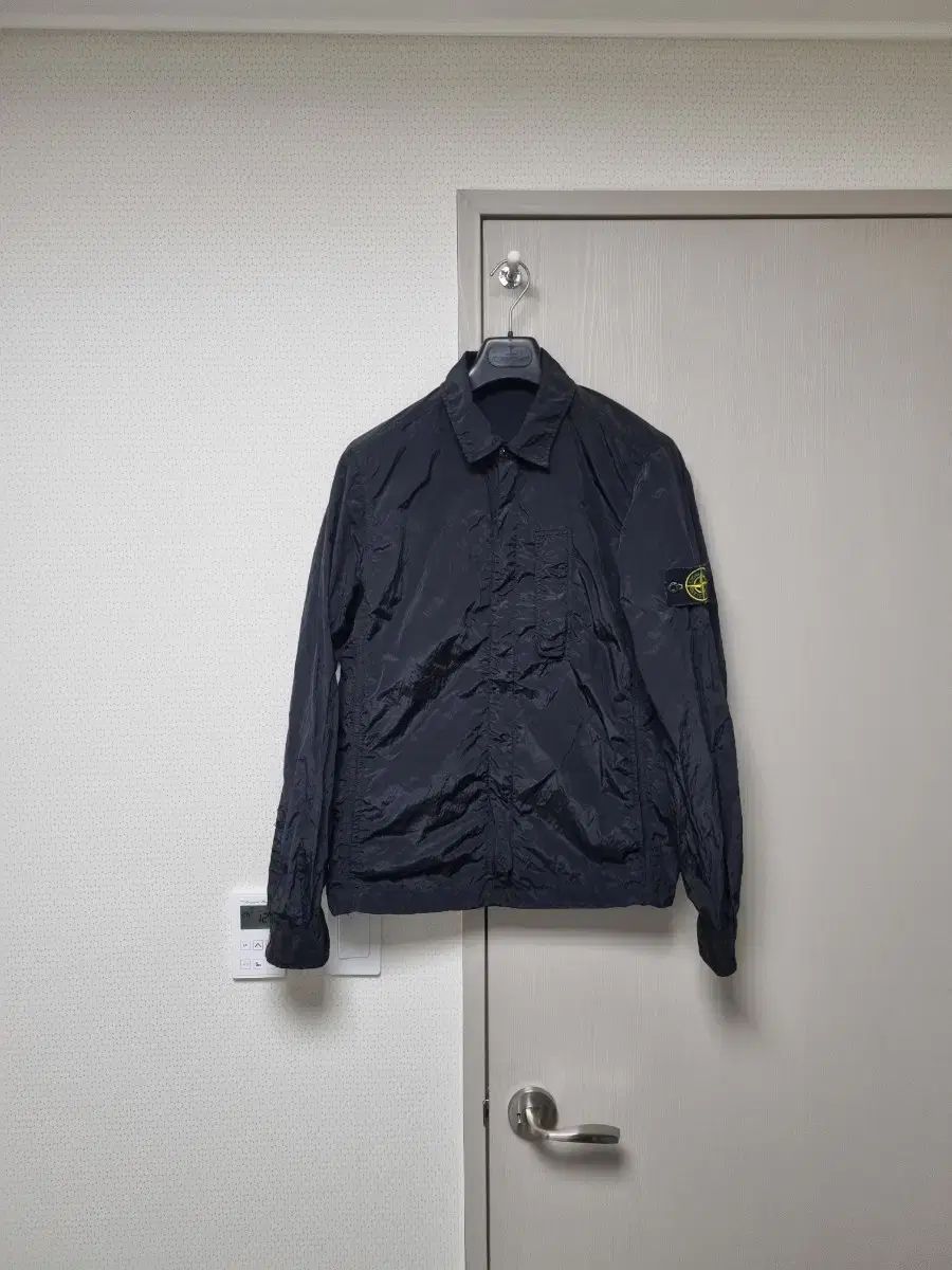 【雷市場（ポンジャン）商品韓国直送】 STONE ISLAND(ストーンアイランド) ナイロンメタル オーバーサイズシャツ