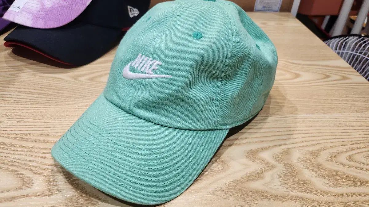 【雷市場（ポンジャン）商品韓国直送】NIKE(ナイキ) ヘリテイジ 86 ミント