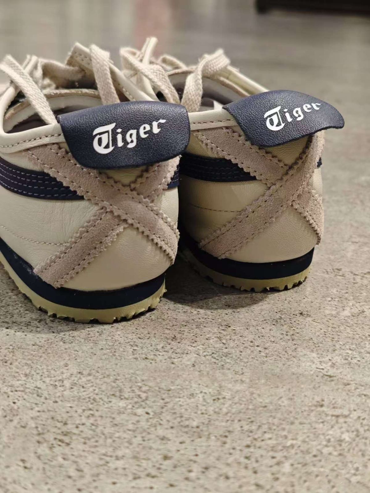 新品未使用Onitsuka Tiger（オニツカタイガー）MEXICO 66