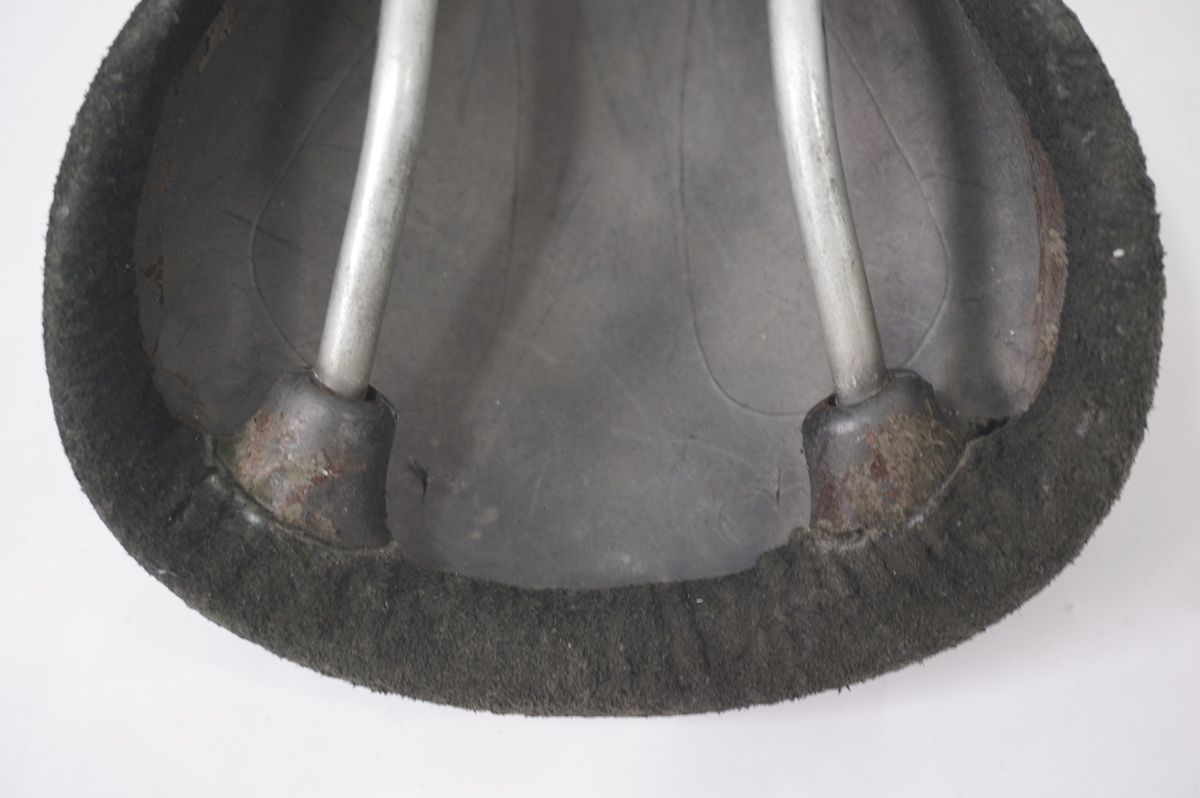 3TTT スリーティー サドル バイチャリ世田谷店 BILLOVLOGS_CO_UK