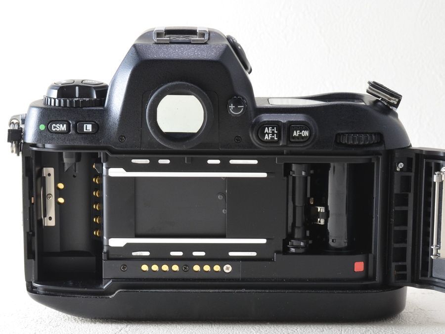良品】Nikon F100 ボディ ニコン（51465） - メルカリ