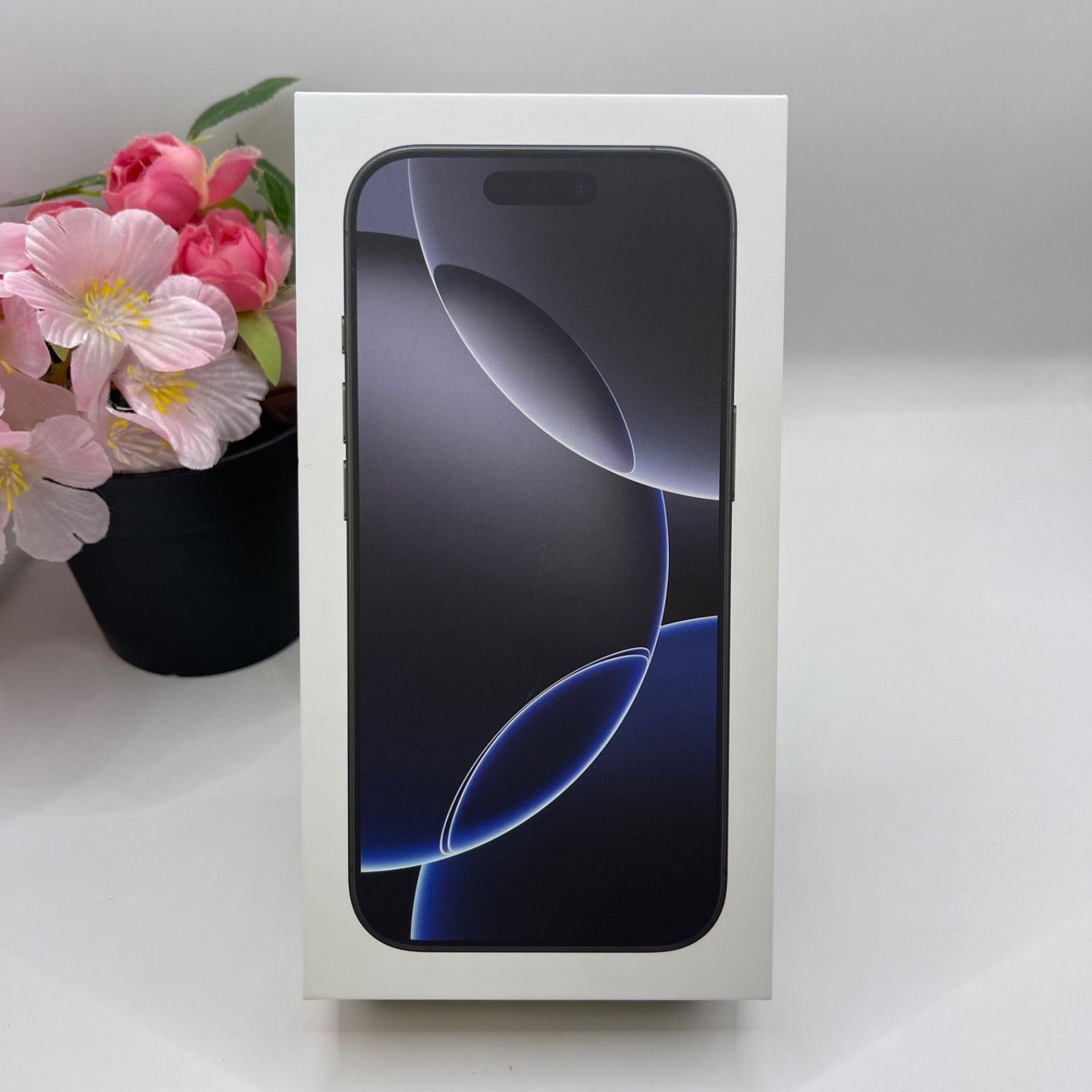 【超美品】iPhone 16 Pro ブラックチタニウム 128GB Apple iPhone 16 Pro 128GB SIMフリー [ブラックチタニウム