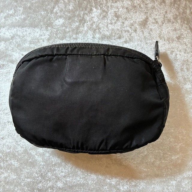 PRADA プラダ 三角ロゴ ナイロン ポーチ アクセサリーポーチ ブラック