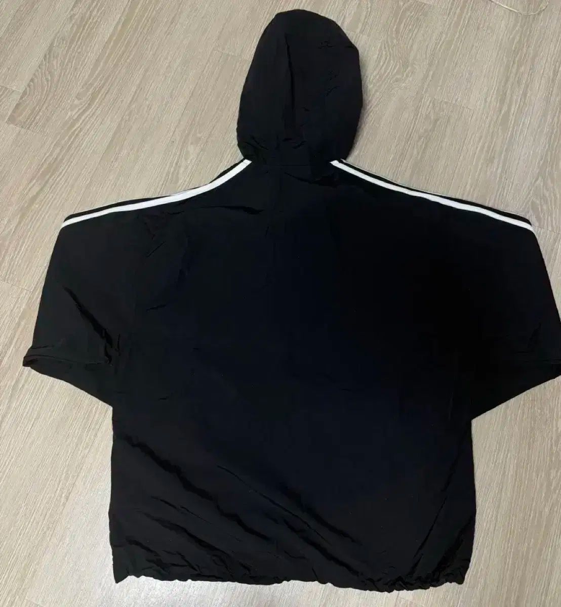 adidas アディダス 黒 アノラック レディース S