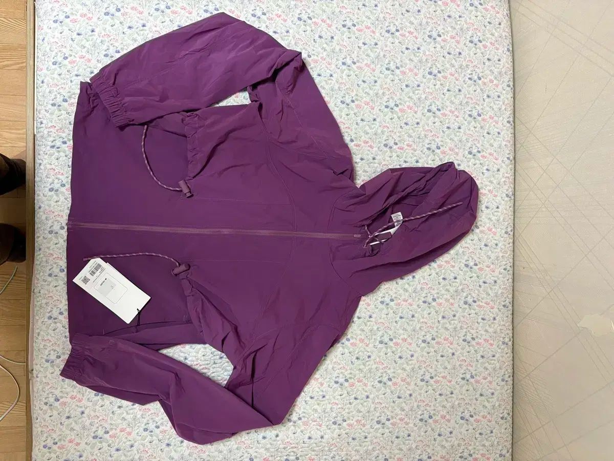 品質も絶対に保証！ lululemon ルルレモン フード ウィンドブレーカー ジャケット 8