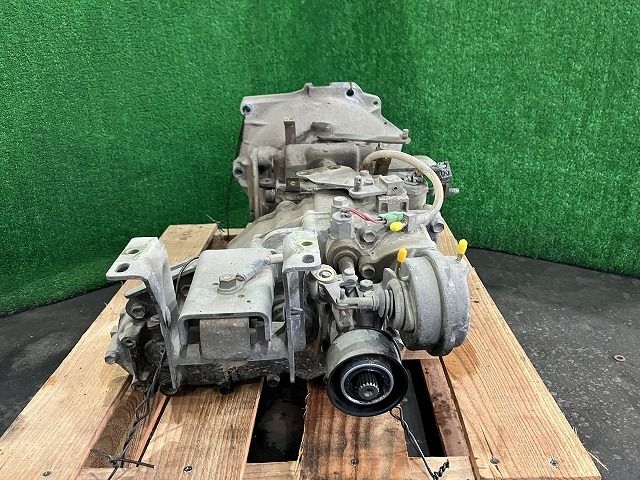 ハイゼット S83P マニュアルミッション MTミッション STD三方開 4WD 33010-87550 038