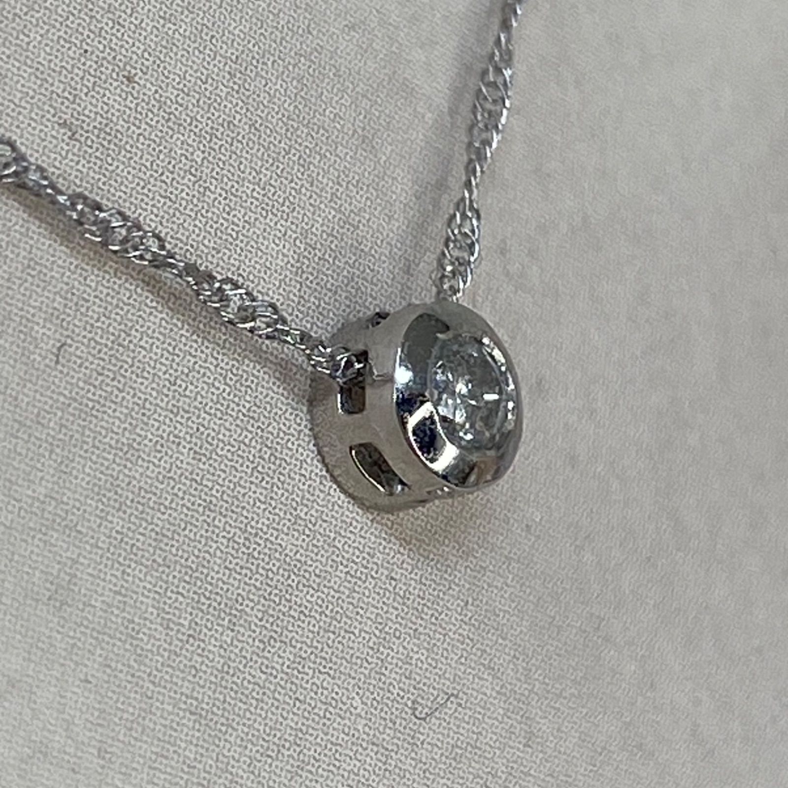 Pt900/Pt850 天然ダイヤモンド0.07ct スクリュー 華奢ネックレス 