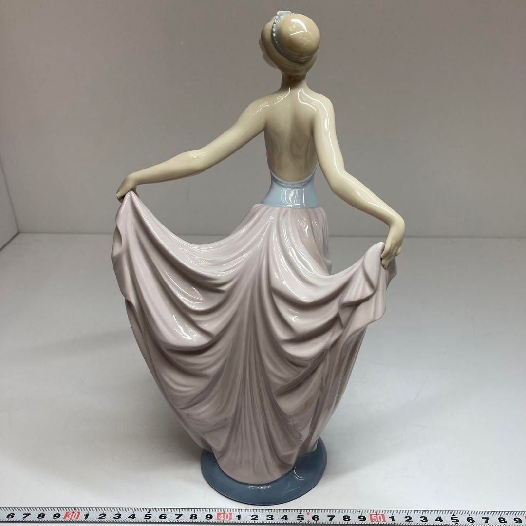 リヤドロ　踊る少女　高さ31㎝　東Y5-1129⑤タサオ リヤドロ 踊る少女 高さ31㎝ 東Y5-1129⑤タサオ - メルカリ